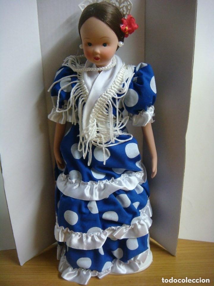 Modern Spanish Dolls: MU&Ntilde;ECA CON TRAJE ANDALUZ EN PORCELANA CARA,BRAZOS Y PIERNAS SE PUEDE SENTAR