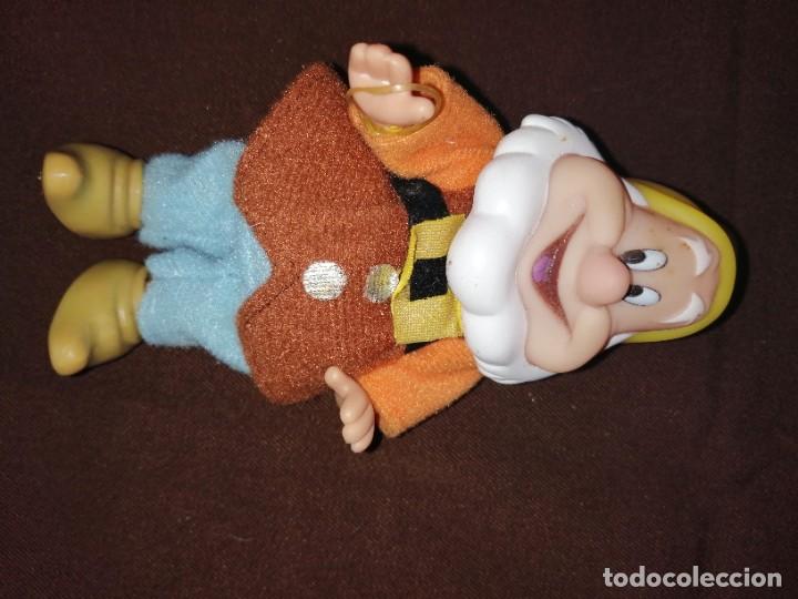 Mu&ntilde;ecas espa&ntilde;olas modernas: Blancanieves y los siete enanitos de Disney - Foto 9