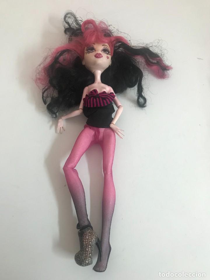 Mu&ntilde;ecas espa&ntilde;olas modernas: MU&Ntilde;ECA MONSTER HIGH DRACOLAURA - Foto 1