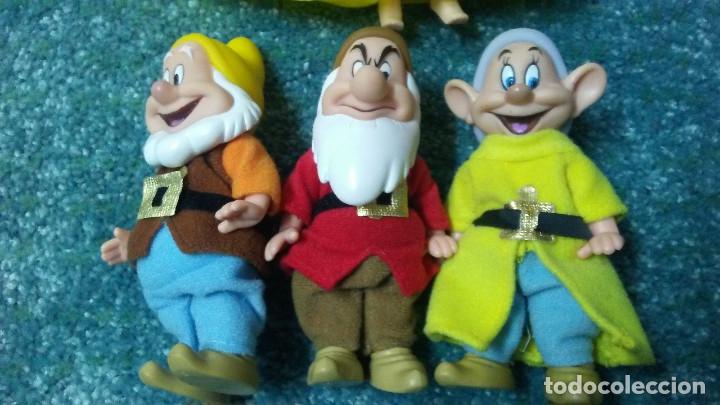 Mu&ntilde;ecas espa&ntilde;olas modernas: BLANCANIEVES Y LOS 7 ENANITOS CON COMPLEMENTOS - Foto 5