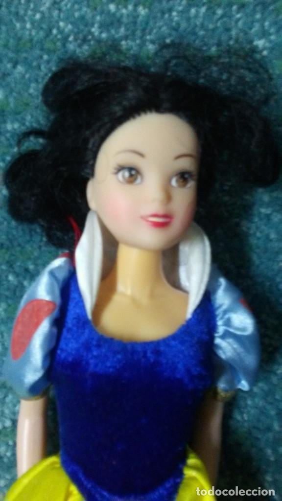 Mu&ntilde;ecas espa&ntilde;olas modernas: BLANCANIEVES Y LOS 7 ENANITOS CON COMPLEMENTOS - Foto 10