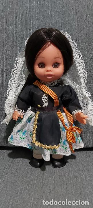 Mu&ntilde;ecas espa&ntilde;olas modernas: Mu&ntilde;eca fallera sin marca - Foto 1