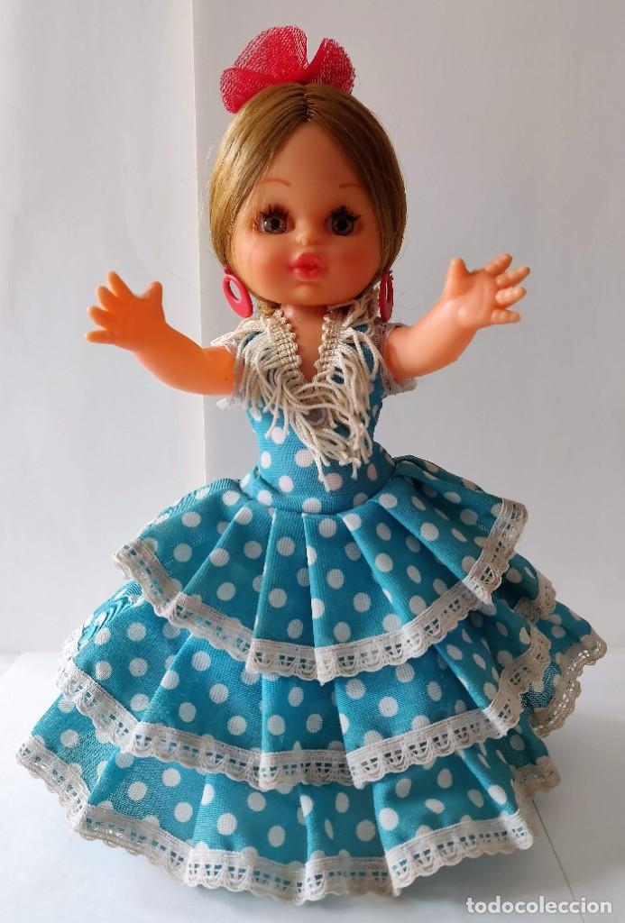 Mu&ntilde;ecas espa&ntilde;olas modernas: Mu&ntilde;eca regional andaluza - Foto 1