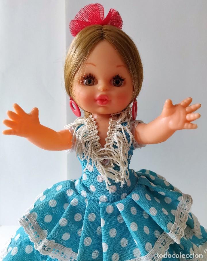 Mu&ntilde;ecas espa&ntilde;olas modernas: Mu&ntilde;eca regional andaluza - Foto 2