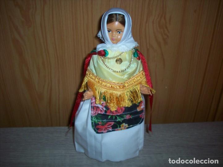 Mu&ntilde;ecas espa&ntilde;olas modernas: mu&ntilde;eca regional islas baleares - Foto 1