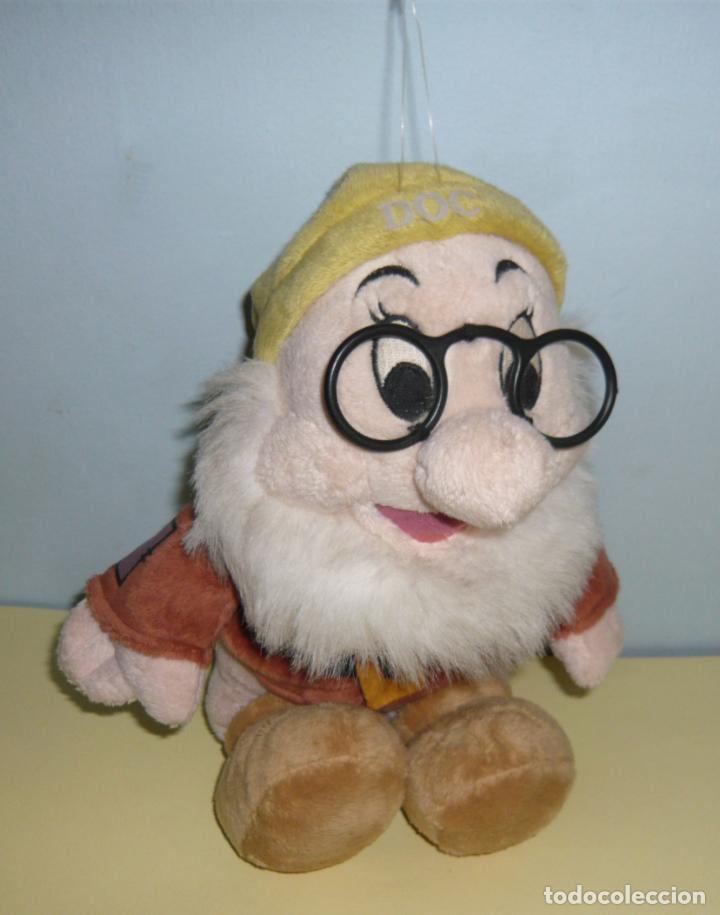 Mu&ntilde;ecas espa&ntilde;olas modernas: ENANITO DOC o SABIO DE DISNEY - Foto 1