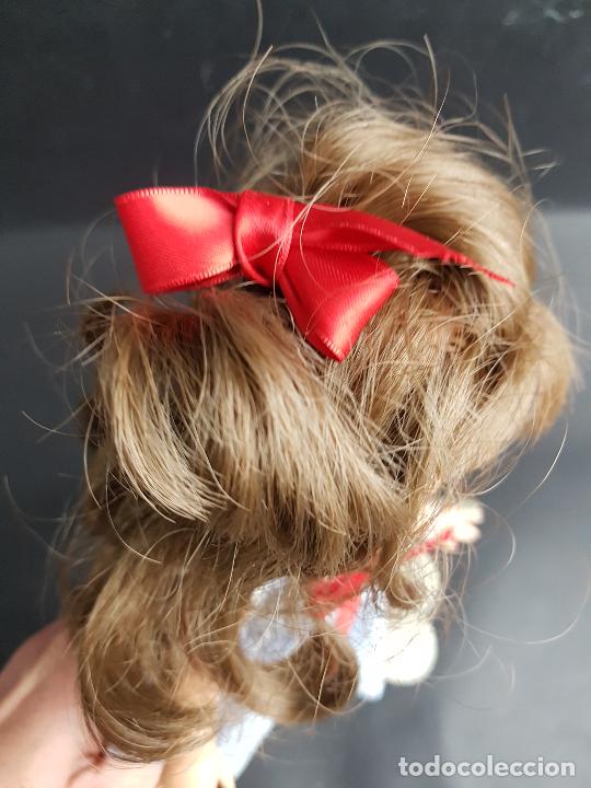 Mu&ntilde;ecas espa&ntilde;olas modernas: mu&ntilde;eca ani de as&iacute; descatalogada - Foto 4