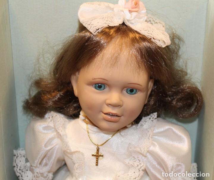 Mu&ntilde;ecas espa&ntilde;olas modernas: MU&Ntilde;ECA DE COMUNI&Oacute;N DE BERJUAN a&ntilde;os 90 - Foto 1