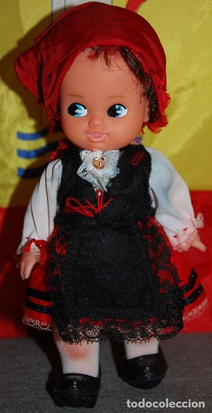 Mu&ntilde;ecas espa&ntilde;olas modernas: MU&Ntilde;ECA REGIONAL ASTURIANA MODERNA - Foto 1