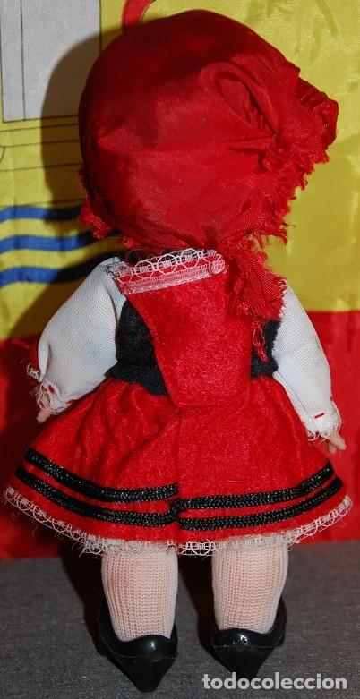 Mu&ntilde;ecas espa&ntilde;olas modernas: MU&Ntilde;ECA REGIONAL ASTURIANA MODERNA - Foto 2