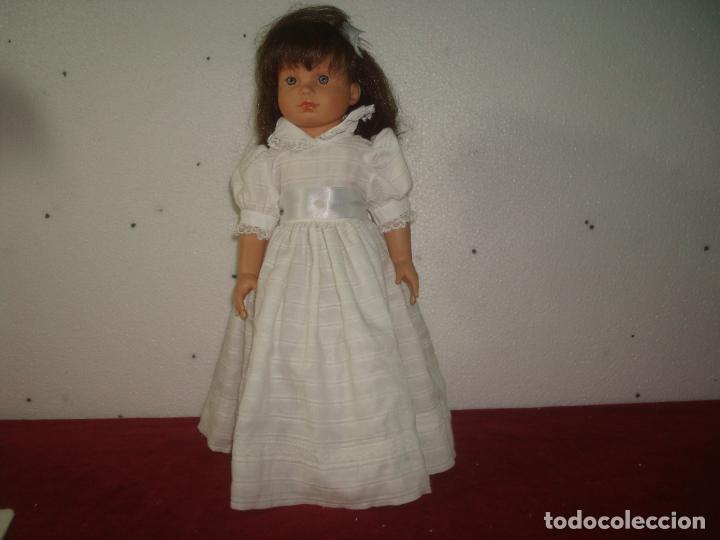 Mu&ntilde;ecas espa&ntilde;olas modernas: mu&ntilde;eca de comunion de angela simon 40 cm - Foto 1