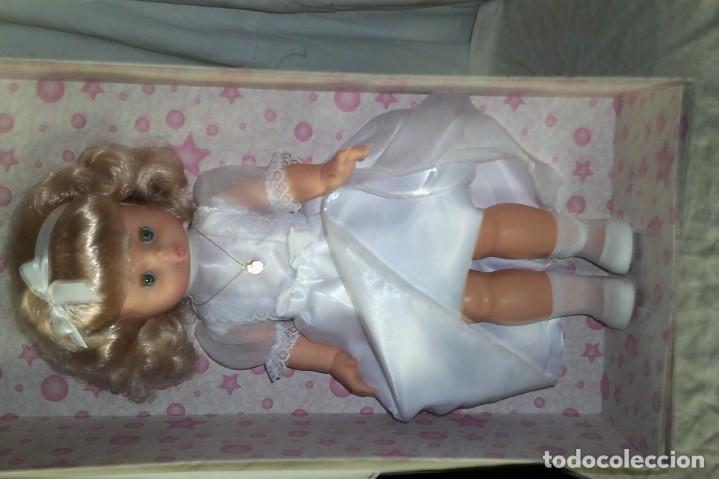 Mu&ntilde;ecas espa&ntilde;olas modernas: mu&ntilde;eca mi primera comuni&oacute;n en perfecto estado mca. COMA - Foto 2