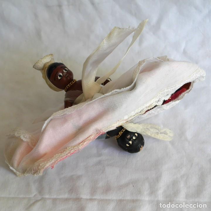 Mu&ntilde;ecas espa&ntilde;olas modernas: Mu&ntilde;eca reversible, dos mu&ntilde;ecas en una, negrita y morena - Foto 1