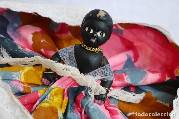 Mu&ntilde;ecas espa&ntilde;olas modernas: Mu&ntilde;eca reversible, dos mu&ntilde;ecas en una, negrita y morena - Foto 4