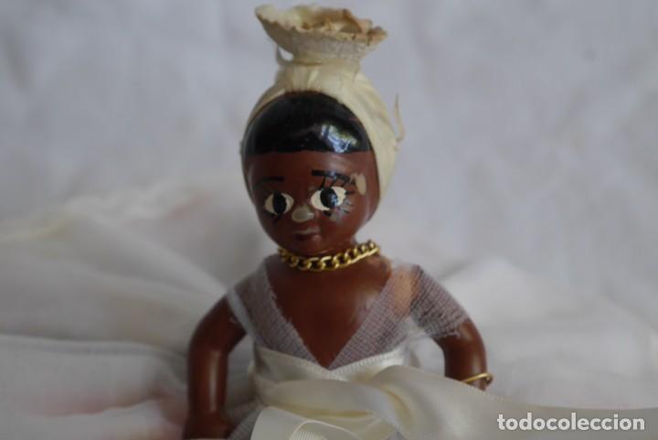 Mu&ntilde;ecas espa&ntilde;olas modernas: Mu&ntilde;eca reversible, dos mu&ntilde;ecas en una, negrita y morena - Foto 5