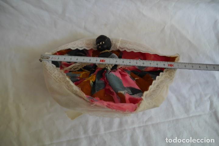 Mu&ntilde;ecas espa&ntilde;olas modernas: Mu&ntilde;eca reversible, dos mu&ntilde;ecas en una, negrita y morena - Foto 6