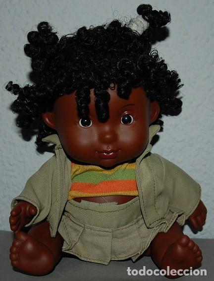 Mu&ntilde;ecas espa&ntilde;olas modernas: MU&Ntilde;ECA BEBE NEGRA DE J. BERNA-02 - Foto 1