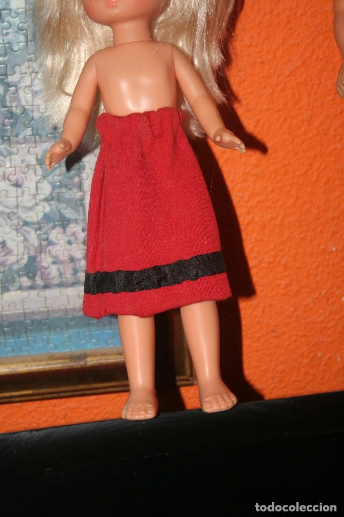 Mu&ntilde;ecas espa&ntilde;olas modernas: falda regional mu&ntilde;eca lesly - Foto 1