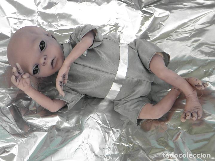 Mu&ntilde;ecas espa&ntilde;olas modernas: Mu&ntilde;eco reborn Alien Gris extraterreste - Foto 7