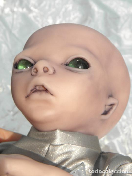 Mu&ntilde;ecas espa&ntilde;olas modernas: Mu&ntilde;eco reborn Alien Gris extraterreste - Foto 9