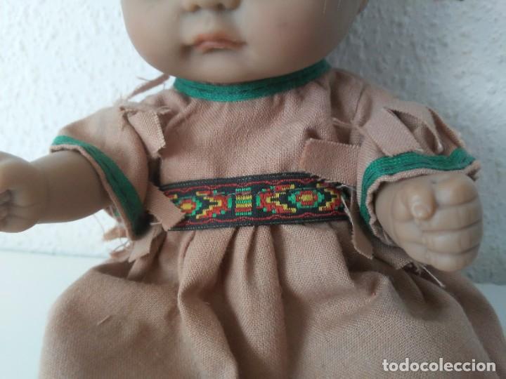 Mu&ntilde;ecas espa&ntilde;olas modernas: Mu&ntilde;eco Indio Apache Cheyenne Pl&aacute;stico duro - Foto 3