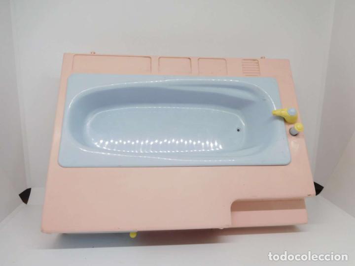 Mu&ntilde;ecas espa&ntilde;olas modernas: Ba&ntilde;era de la mu&ntilde;eca Chabel de Feber a&ntilde;os 80. - Foto 3