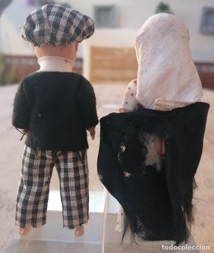 Mu&ntilde;ecas espa&ntilde;olas modernas: Antigua pareja Chulapos celuloide - Foto 2