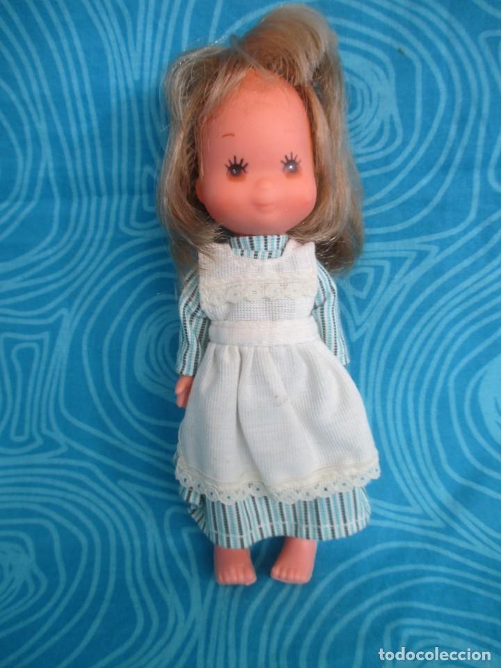 Mu&ntilde;ecas espa&ntilde;olas modernas: MU&Ntilde;ECA LAURA DE LAS MONTA&Ntilde;AS DE TOYSE - Foto 2