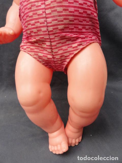 Mu&ntilde;ecas espa&ntilde;olas modernas: MU&Ntilde;ECA PL&Aacute;STICO GOMA A&Ntilde;OS 70. - Foto 5