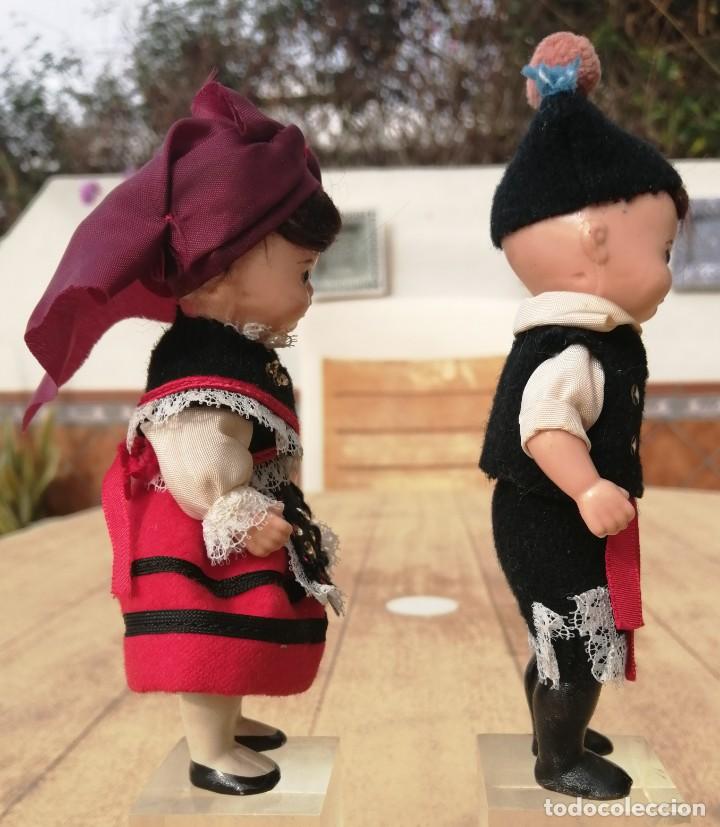 Mu&ntilde;ecas espa&ntilde;olas modernas: Pareja Mu&ntilde;ecos Asturianos Celuloide - Foto 2