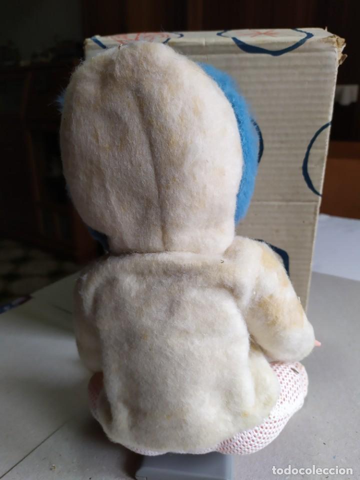 Mu&ntilde;ecas espa&ntilde;olas modernas: Mu&ntilde;eca con abrigo y capucha , GPS - Foto 2