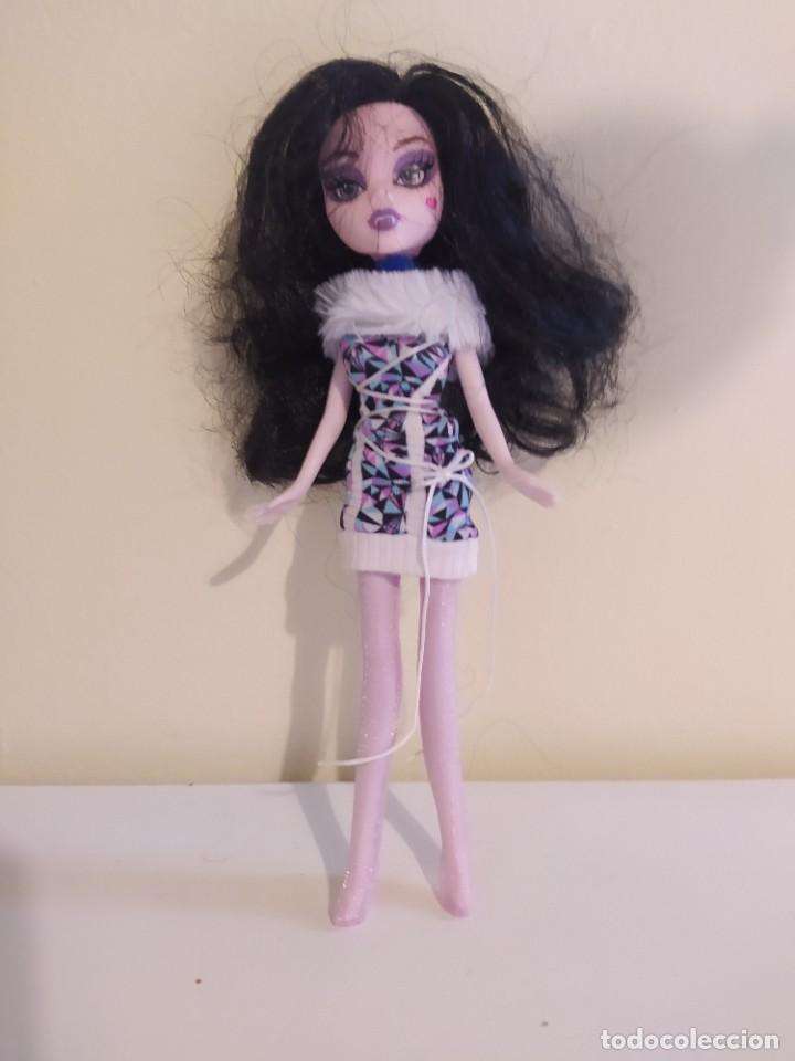 Mu&ntilde;ecas espa&ntilde;olas modernas: MU&Ntilde;ECA MONSTER HIGH. 1&ordf; EPOCA - Foto 1