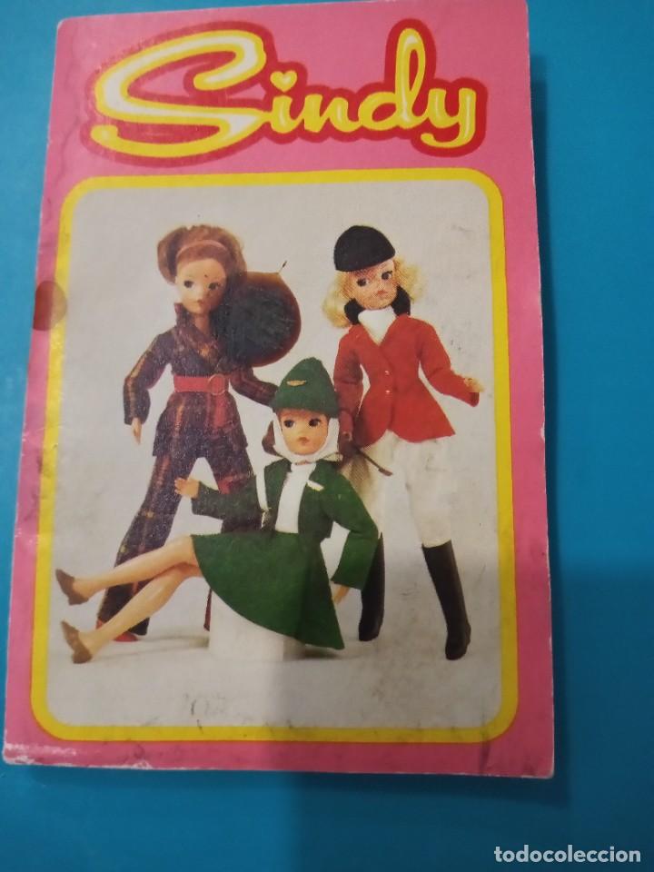 Mu&ntilde;ecas espa&ntilde;olas modernas: ANTIGUO CATALOGO DE ROPA DE MU&Ntilde;ECA SINDY DE FLORIDO - Foto 1