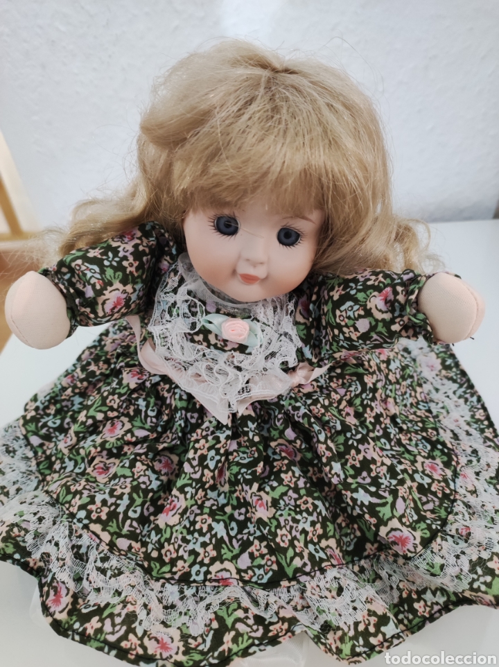 Mu&ntilde;ecas espa&ntilde;olas modernas: Mu&ntilde;eca de porcelana musical - Foto 2