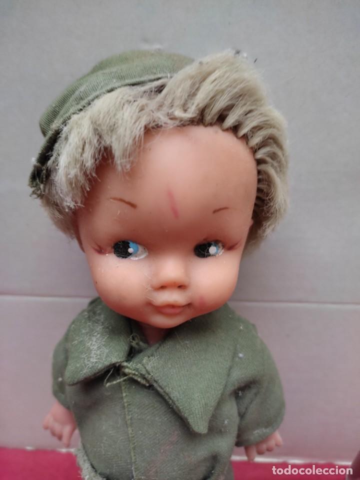 Mu&ntilde;ecas espa&ntilde;olas modernas: mu&ntilde;eca militar - 22cm alta - Foto 3