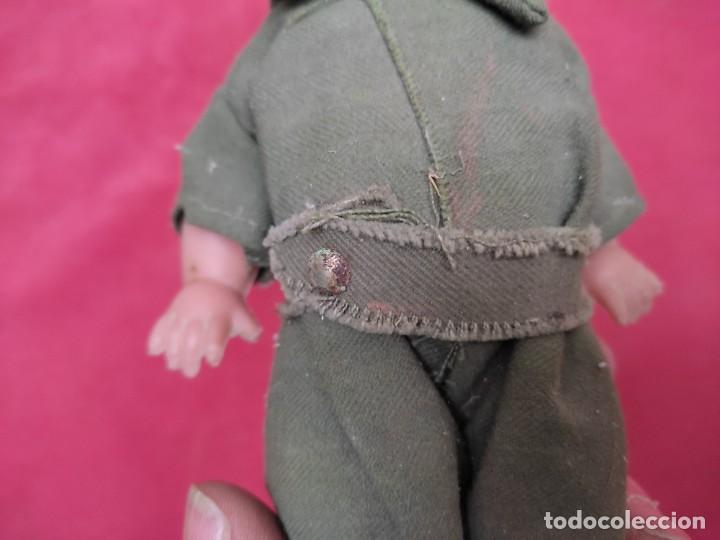 Mu&ntilde;ecas espa&ntilde;olas modernas: mu&ntilde;eca militar - 22cm alta - Foto 11