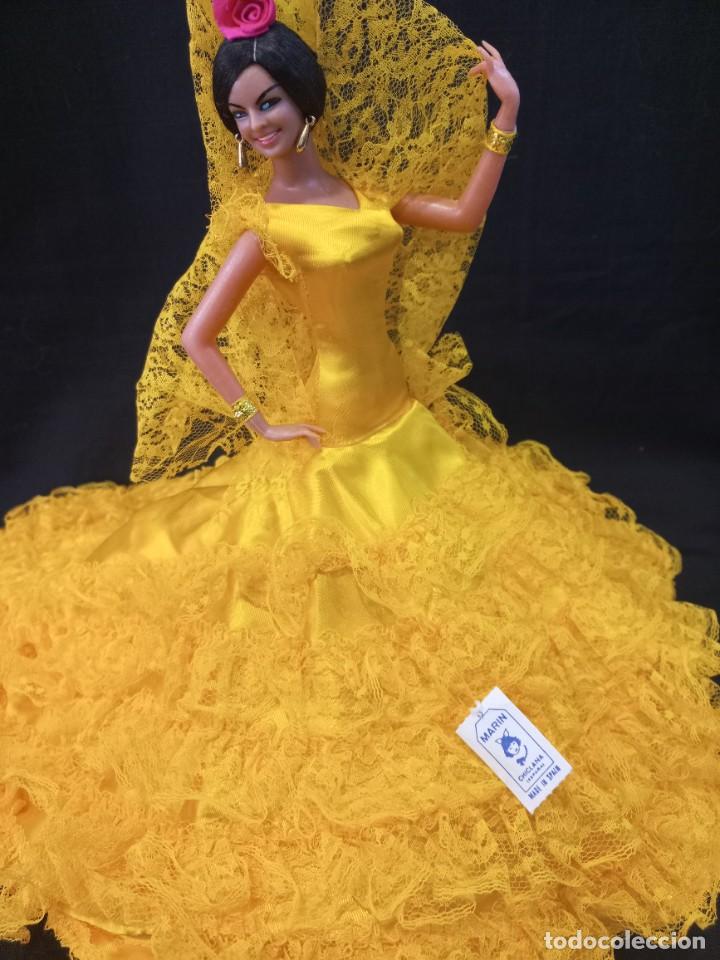 Mu&ntilde;ecas espa&ntilde;olas modernas: MU&Ntilde;ECA &uml;MAR&Iacute;N&uml; (AMARILLO-COLA) 32cm - Foto 2