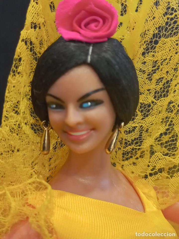 Mu&ntilde;ecas espa&ntilde;olas modernas: MU&Ntilde;ECA &uml;MAR&Iacute;N&uml; (AMARILLO-COLA) 32cm - Foto 5