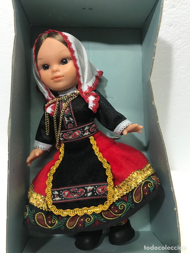 Mu&ntilde;ecas espa&ntilde;olas modernas: Mu&ntilde;eca regional Folk 22cm RefC5 - Foto 1