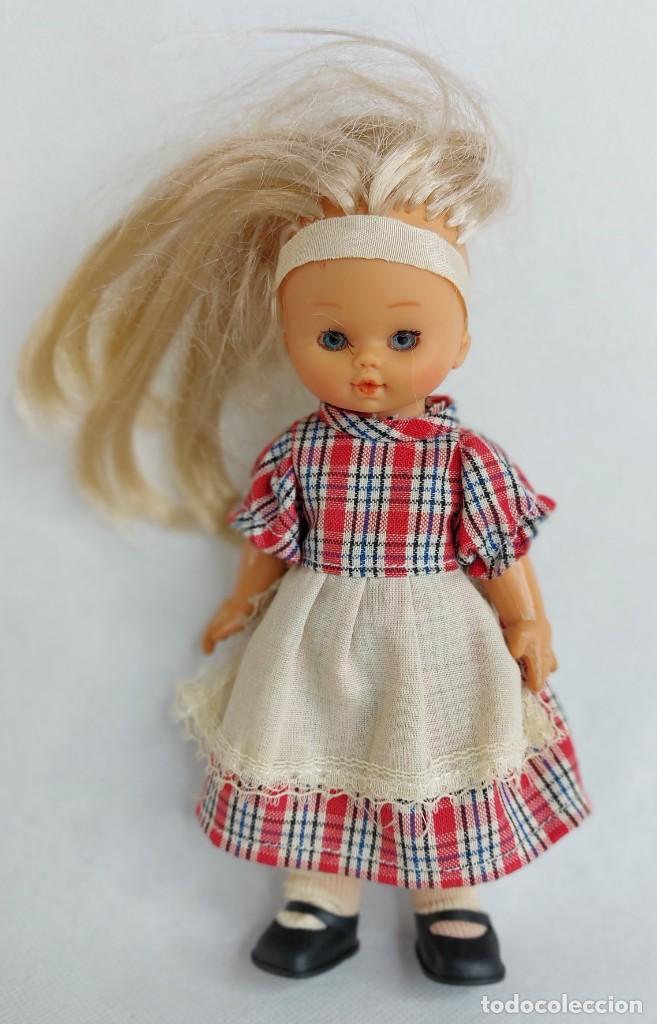 Mu&ntilde;ecas espa&ntilde;olas modernas: MU&Ntilde;ECA ALINA DE B.B - Foto 1