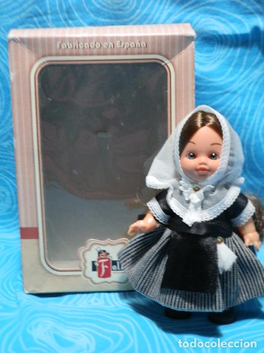 Mu&ntilde;ecas espa&ntilde;olas modernas: MU&Ntilde;ECA REGIONAL MALLORCA, MARCA FOLK - Foto 7