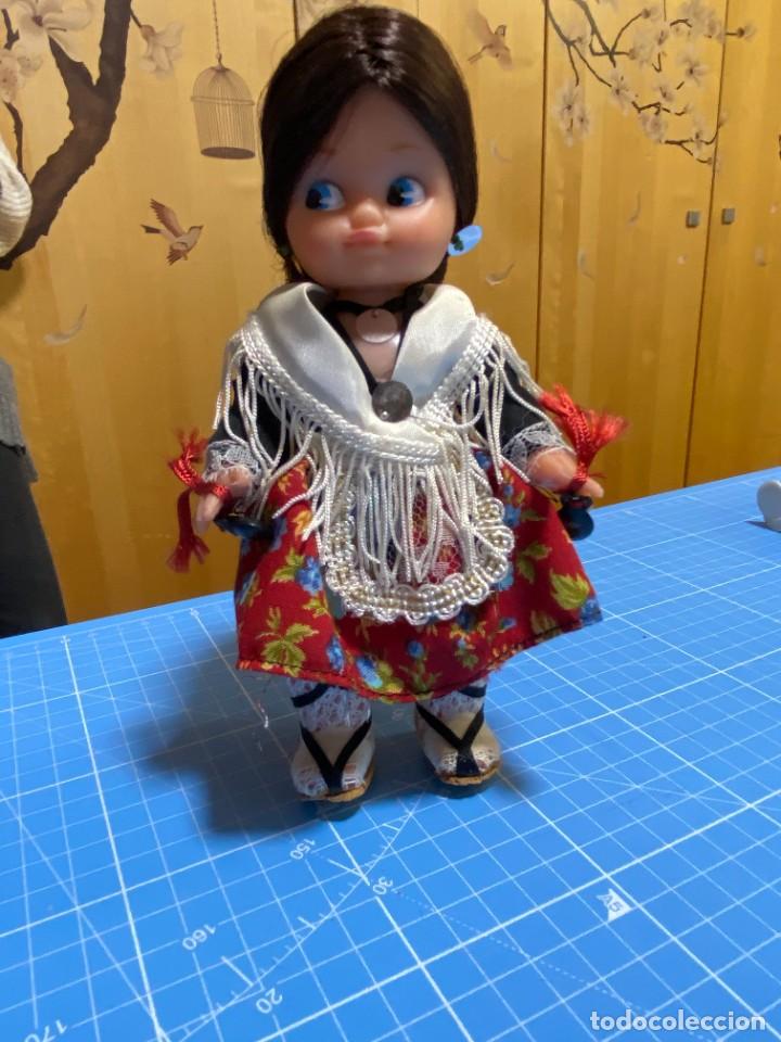 Mu&ntilde;ecas espa&ntilde;olas modernas: MU&Ntilde;ECA ESPA&Ntilde;OLA CON TRAJE REGIONAL, - Foto 3