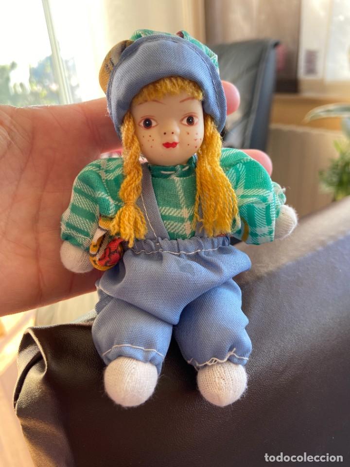 Mu&ntilde;ecas espa&ntilde;olas modernas: PEQUE&Ntilde;A MU&Ntilde;ECA DE PASTA - Foto 2