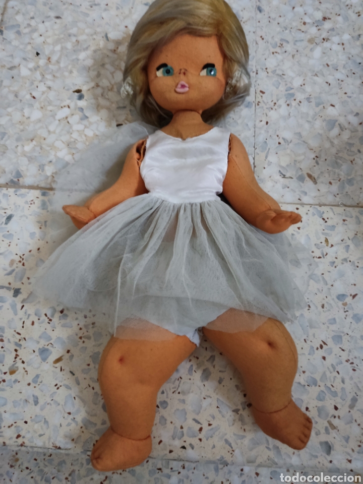 Mu&ntilde;ecas espa&ntilde;olas modernas: Mu&ntilde;eca mide 57 ctros - Foto 1