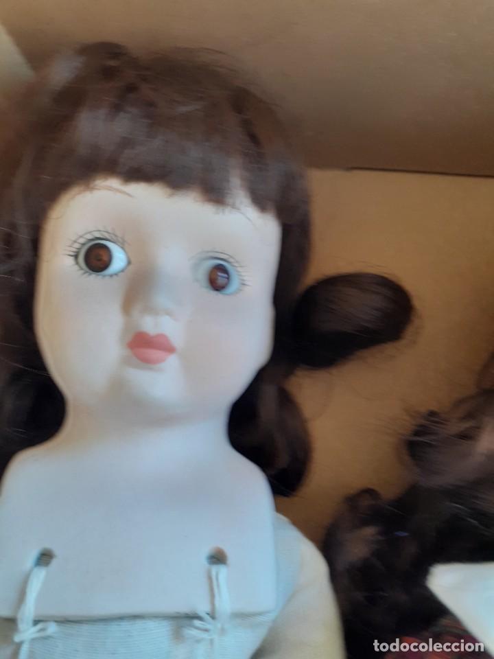 Mu&ntilde;ecas espa&ntilde;olas modernas: Tres mu&ntilde;ecas de porcelana. - Foto 3