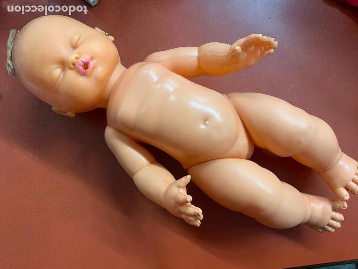 Mu&ntilde;ecas espa&ntilde;olas modernas: Antigua mu&ntilde;eca bebe, DULCE de MAJBER. Rara. 36cms - Foto 5