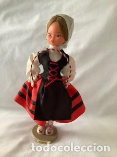 Mu&ntilde;ecas espa&ntilde;olas modernas: Mu&ntilde;ecas Beibi -trajes regionales - Foto 3