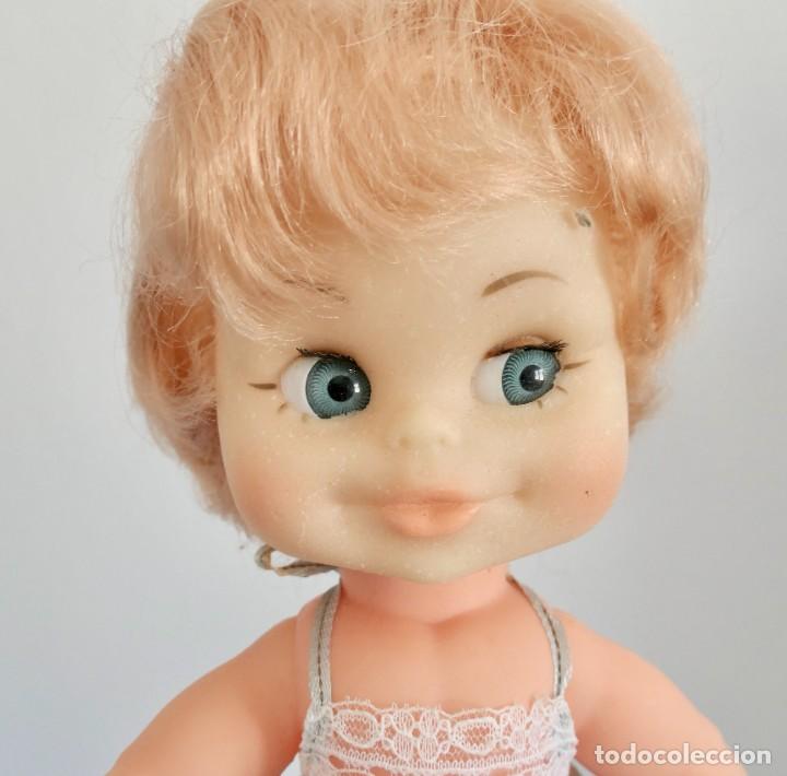 Mu&ntilde;ecas espa&ntilde;olas modernas: MU&Ntilde;ECA CAPRICHO DE TOYSE CON CAJA ORIGINAL - Foto 4