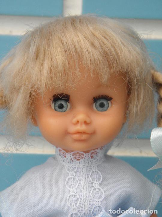 Mu&ntilde;ecas espa&ntilde;olas modernas: Mu&ntilde;eca antigua Mini Lacitos de Jesmar - Foto 2