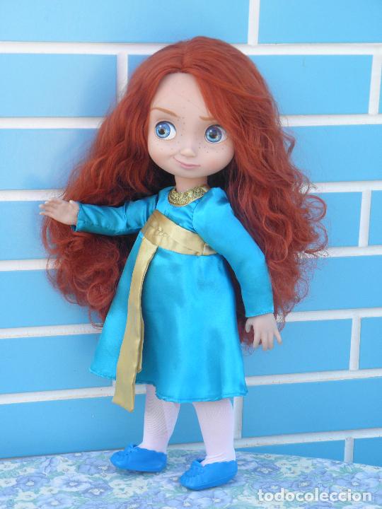 Mu&ntilde;ecas espa&ntilde;olas modernas: Mu&ntilde;eca M&eacute;rida Brave de la colecci&oacute;n Disney Animators - Foto 3
